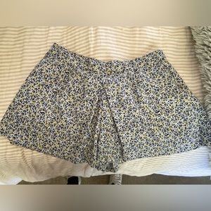 Gap floral print flowy shorts